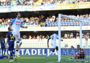 Τετράστερη Νάπολι, στο μηδέν έμειναν Έμπολι και Φιορεντίνα