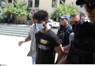 Γυναικοκτονία στο Περιστέρι: Έφτασε στον ανακριτή ο 20χρονος