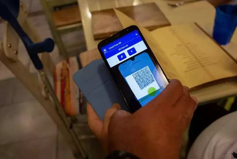 Γκάγκα: Νομίζω ότι από εδώ και πέρα ο κοροναϊός μετατρέπεται σε ένα είδος γρίπης