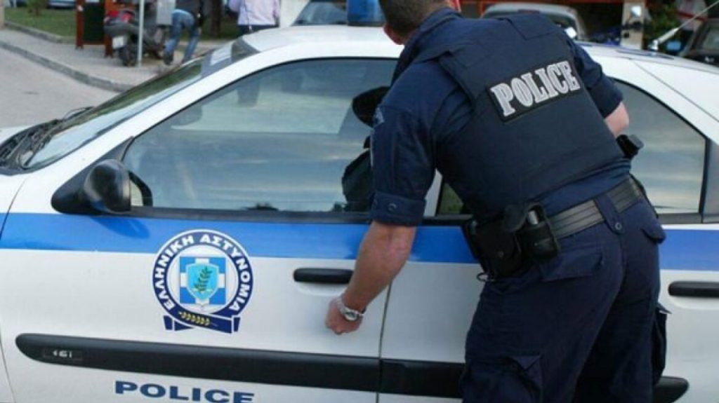 Έβρος: Συνελήφθησαν έξι διακινητές μεταναστών – Μετέφεραν 37 παράνομους αλλοδαπούς