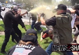 «Straight Pride» ακροδεξιών στην Καλιφόρνια: Η αστυνομία στράφηκε κατά ΛΟΑΤΚΙ+ διαδηλωτών