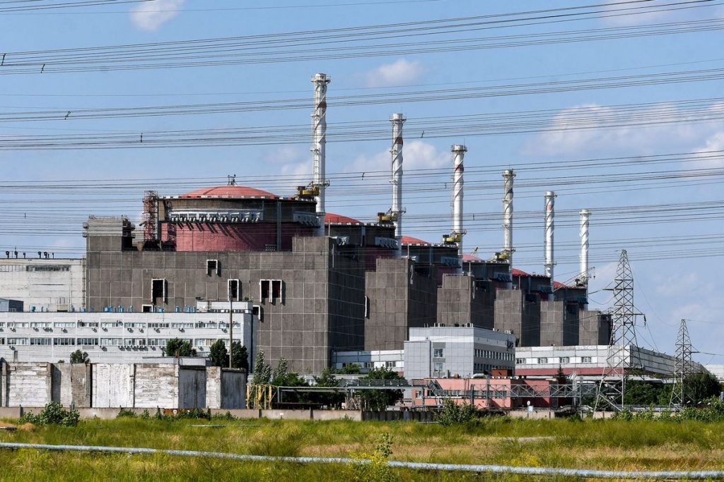 Ουκρανία: Διακοπή λειτουργίας ενός από τους αντιδραστήρες στη Ζαπορίζια μετά από βομβαρδισμούς