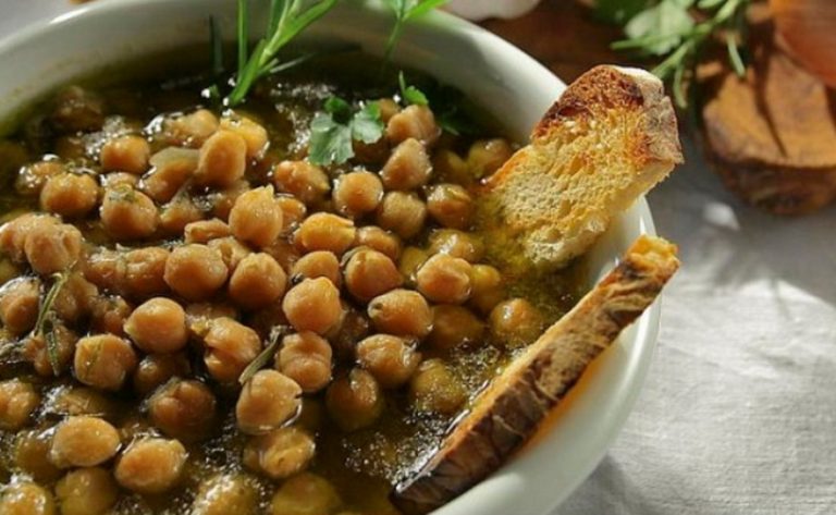 4 αγαπημένα κυκλαδίτικα πιάτα που μας έχουν λείψει