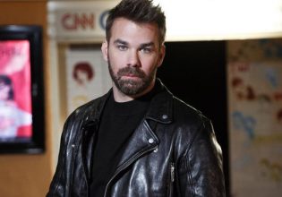 Γιώργος Σαμπάνης: «Έκοψε συναυλία γιατί τσακώθηκε με την κοπέλα του»