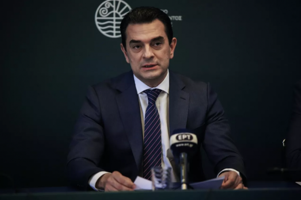 Σκρέκας: Παρακολουθείστε LIVE τις ανακοινώσεις για τις επιδοτήσεις ρεύματος