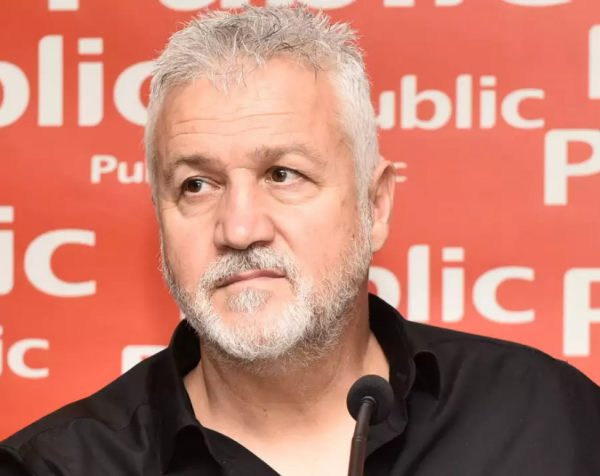 Σπύρος Πετρουλάκης: Πρόβλημα υγείας για τον συγγραφέα του «Σασμού»