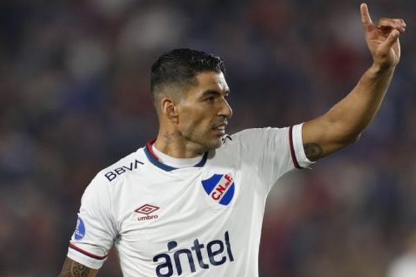 Πανικός στο ντεμπούτο του Σουάρες με τη Νασιονάλ