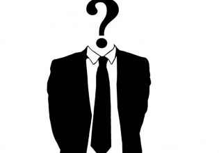 Έλληνας τραγουδιστής καταγγέλλει: «Με συνέλαβαν ως πράκτορα του Ισραήλ και μου έφαγαν 2 εκατ. ευρώ»