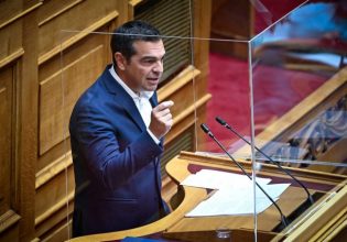 Τσίπρας: Ομολογία ενοχής Μητσοτάκη η παραίτηση Δημητριάδη για το σκάνδαλο των παρακολουθήσεων