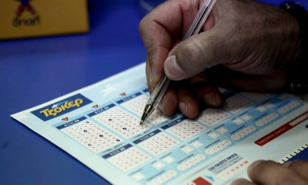 Λάρισα: Τι λέει ο ιδιοκτήτης του πρακτορείου για το «χρυσό» δελτίο των 11,9 εκατ. ευρώ