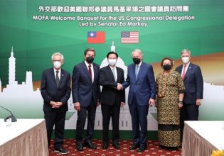 ΗΠΑ – Tαϊβάν: Έναρξη επίσημων συνομιλιών για τη σύναψη συμφωνίας για το εμπόριο το φθινόπωρο