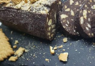 Νηστίσιμο μωσαϊκό ταψιού με 4 εύκολα υλικά