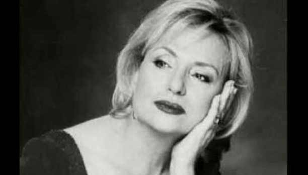 Αφιέρωμα στη σπουδαία Βίκυ Μοσχολιού στο Ηρώδειο