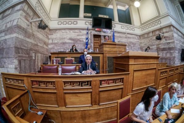 Υποκλοπές: Αυτά είναι τα πρόσωπα που καλούνται σε ακρόαση την Πέμπτη στην Επιτροπή Θεσμών της Βουλής