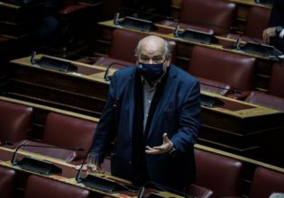 Βούτσης: Ποια πολιτικά πρόσωπα και κόμματα είναι ακόμα σε καθεστώς παρακολούθησης;