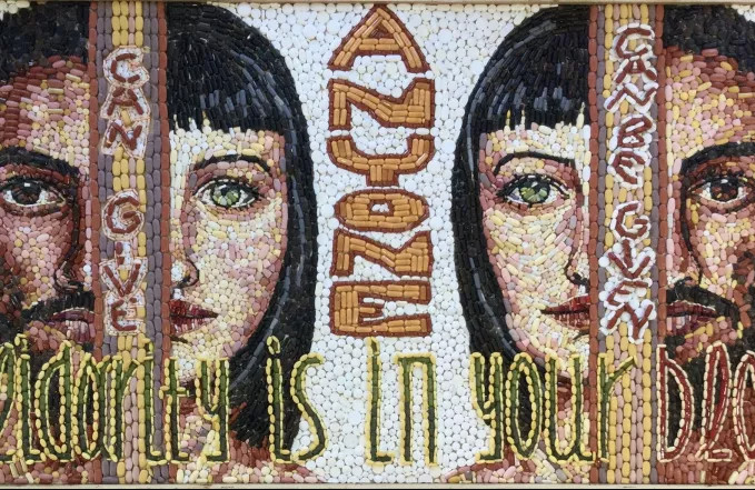 Έργα τέχνης με ληγμένα φάρμακα δημιουργεί η διευθύντρια της Παθολογικής κλινικής του νοσοκομείου Ρεθύμνου