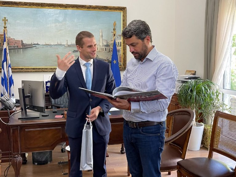 Στο Δημαρχείο Χανίων ο Υφυπουργός Εξωτερικών της Σλοβακίας, M.Klus