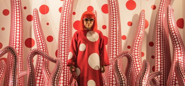 Η 93χρονη Γιαγιόι Κουσάμα απωθεώνεται στο ίνσταγκραμ – «Θλίψη και ομορφιά ταυτόχρονα»