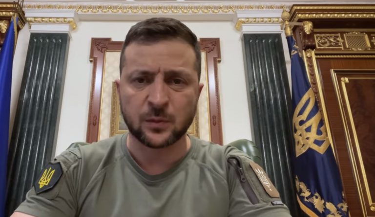 Ουκρανία: Ο Ζελένσκι δεν είναι έτοιμος να προβλέψει πότε και πώς θα αρχίσουν οι συνομιλίες με την Ρωσία