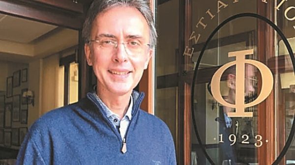 Κώστας Φιλίππου: Έφυγε η ψυχή μιας ιστορίας 100 ετών στο Κολωνάκι