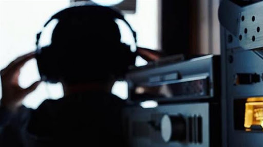 Κοινοβουλευτική Επίβλεψη Υπηρεσιών Πληροφοριών: Δύο Προτάσεις