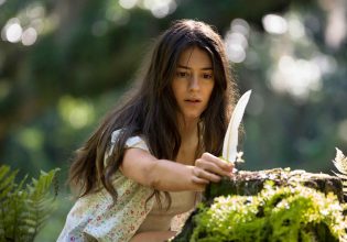 «Εκεί που τραγουδάνε οι καραβίδες»: Γιατί πρέπει να το δεις – και να το διαβάσεις