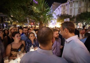 Συνάντηση του Κυριάκου Μητσοτάκη με νέους στη ΔΕΘ