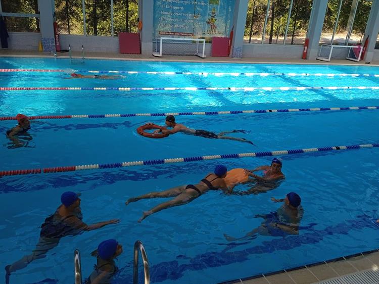 Στις βασικές αρχές της ναυαγοσωστικής εκπαιδεύτηκαν οι Δημότες Διονύσου