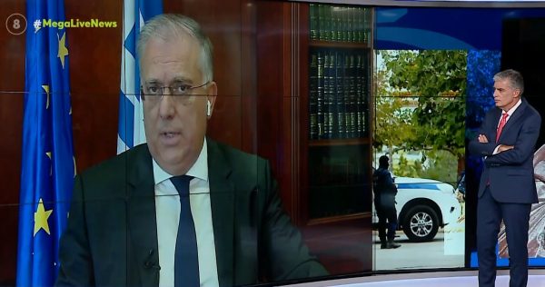 Θεοδωρικάκος: «Αναβαθμίζουμε το ελληνικό Πανεπιστήμιο» – Πώς σχολίασε τα γεγονότα στην Πολυτεχνειούπολη