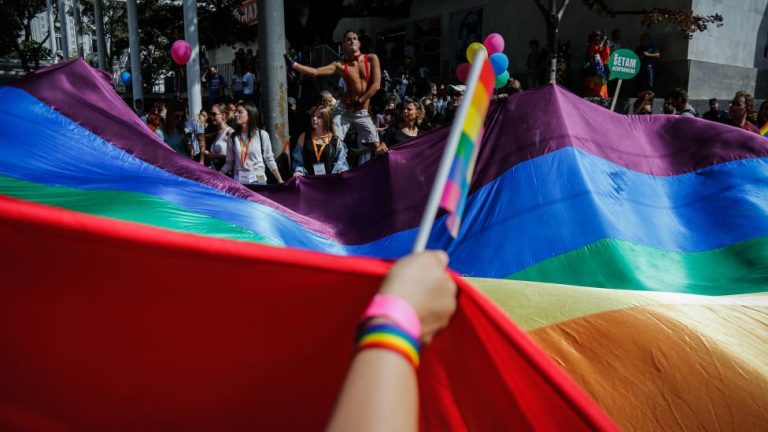 Σερβία: Η αστυνομία απαγόρευσε το «Europride» στο Βελιγράδι