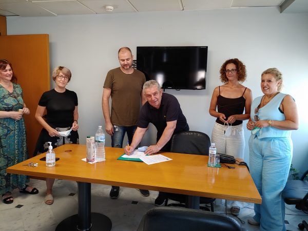 Ο Δήμος και ο Εμπορικός Σύλλογος Ιλίου, συμπράττουν για την εύρεση απασχόλησης σε ανέργους