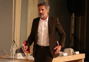 Σταύρος Ζαλμάς: Η ερώτηση που τον έβγαλε από τα ρούχα του – «Τι εννοείτε ακόμα;»