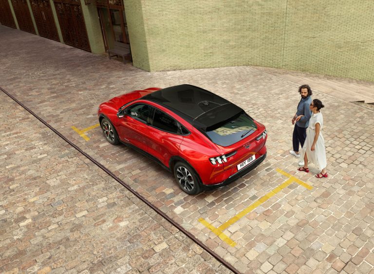 Ford Mustang Mach-E: Ηλεκτρική πρωτοπορία