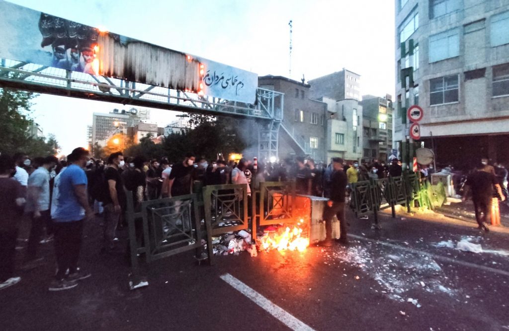 Ιράν: Τι σηματοδοτούν οι κινητοποιήσεις – Η γενικότερη δυσαρέσκεια των Ιρανών