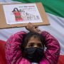 Μπορέλ: Να λογοδοτήσει ο δολοφόνος της Μάχσα Αμινί