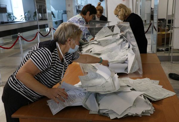 Ρωσία: Αυτά είναι τα πρώτα αποτελέσματα από τα δημοψηφίσματα