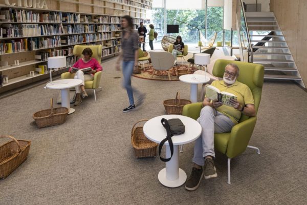 Η Βαρκελώνη (και) των βιβλιοθηκών