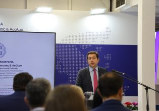 ΔΕΘ: Το πρόγραμμα REACTION για την επιτήρηση των συνόρων παρουσίασε ο Μηταράκης