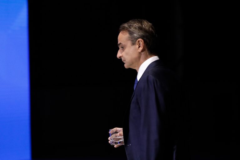 «Κάν’ το λιανά…»