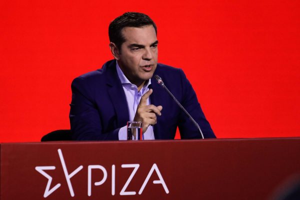 Τσίπρας από ΔΕΘ: Ανησυχία για την κλιμάκωση της έντασης από τον Ερντογάν