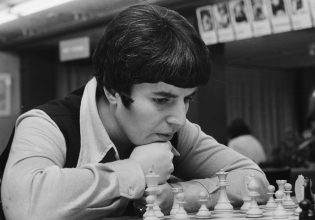 To Netflix «μπαλώνει» την αγωγή της Γεωργιανής σκακίστριας