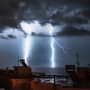 Καιρός: Ισχυρές βροχές και καταιγίδες τις επόμενες ώρες – Σε ποιες περιοχές θα χτυπήσει