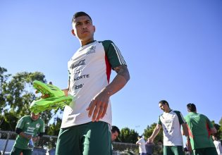 «Τρελαμένος» με την επιστροφή του στην εθνική Μεξικού ο Πινέδα