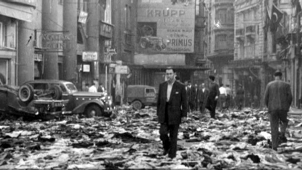 Σεπτεμβριανά 1955: Το πογκρόμ του τουρκικού όχλου κατά των Ελλήνων της Κωνσταντινούπολης