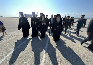 Καβάλα: Τον Οικουμενικό Πατριάρχη Βαρθολομαίο υποδέχθηκε ο υπουργός Άμυνας
