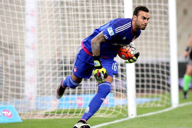 Κρέμασε τα γάντια του ο Ρομπέρτο