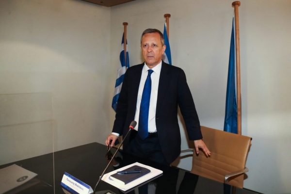 Η Εθνική Ελλάδος έγινε κάτι σαν θίασος