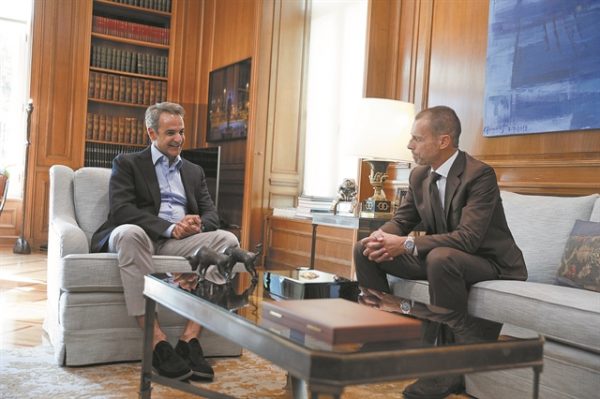 Ας ζητήσουν τη βοήθεια του στρατού…