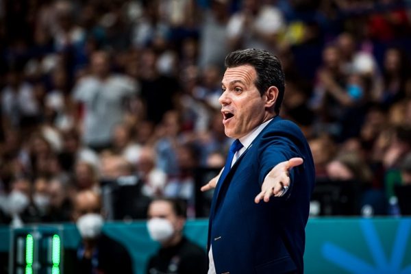 Ιτούδης: «Σεβόμαστε την Τσεχία, έχουν ποιότητα με παίκτες στο ΝΒΑ και στην Ευρωλίγκα»