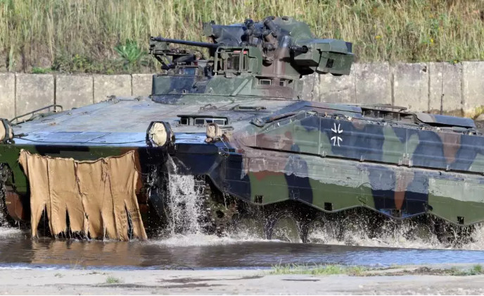 Γερμανία: Σχεδόν έτοιμη να παραδώσει στην Ελλάδα τεθωρακισμένα Marder – Η Αθήνα θα στείλει BMP-1 στην Ουκρανία